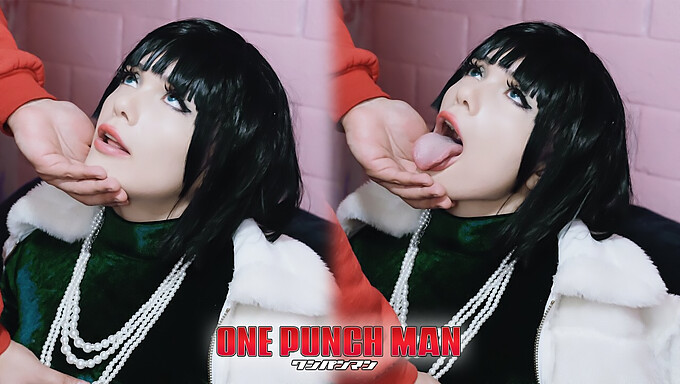 Blowjob og rumpeslikking fra Fubuki Cosplay (One Punch Man)