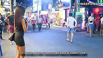 Wisatawan amatir Thailand mengeksplorasi kehidupan malam Pattaya dengan penuh gairah.